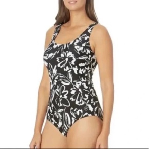 Hurley Other - Hurley Black & White Floral Print One Piece Swimsuit Women's Size Large